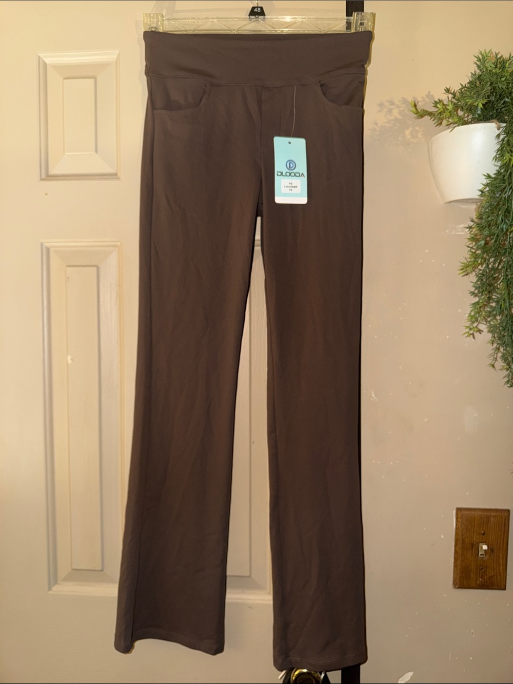 Women's Brown Flare Yoga Pants with Pockets